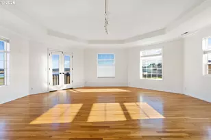 323 Madison Ave, Bandon, OR 97411 - Photo 17