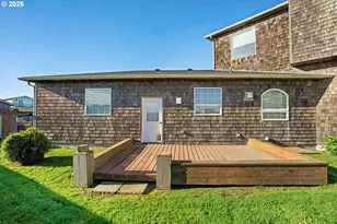 323 Madison Ave, Bandon, OR 97411 - Photo 11