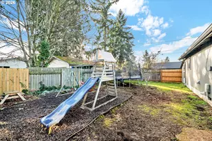 3740 Marshall Ave, Eugene, OR 97402 - Photo 17