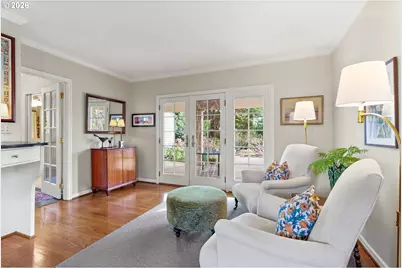 2600 SW Crestdale Dr, Portland, OR 97225 - Photo 11