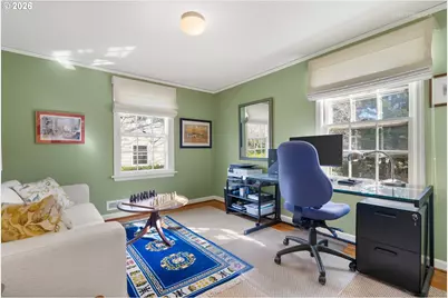 2600 SW Crestdale Dr, Portland, OR 97225 - Photo 21