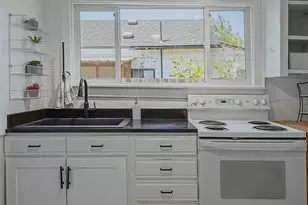 1875 W 18th Ave, Eugene, OR 97402 - Photo 15