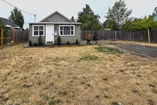 1875 W 18th Ave, Eugene, OR 97402 - Photo 3