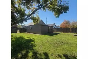 1875 W 18th Ave, Eugene, OR 97402 - Photo 31