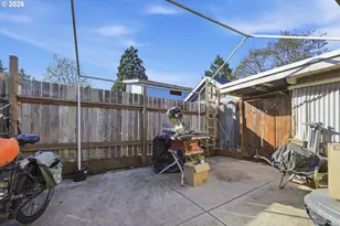 2296 Pierce St, Eugene, OR 97405 - Photo 17