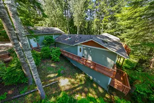 4995 Lake Dr, Florence, OR 97439 - Photo 11