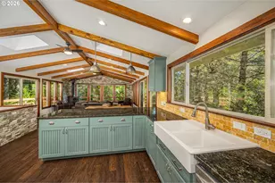 4995 Lake Dr, Florence, OR 97439 - Photo 17