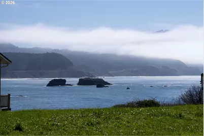 267 6th St, Port Orford, OR 97465 - Photo 11