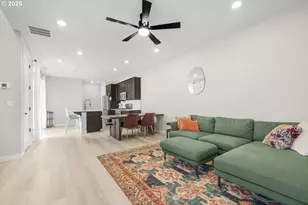 8069 SE Orion Ln, Hillsboro, OR 97123 - Photo 3