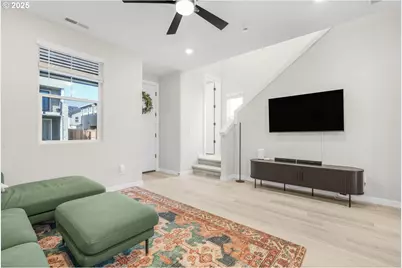 8069 SE Orion Ln, Hillsboro, OR 97123 - Photo 5