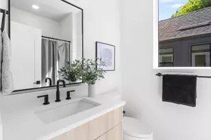 9217 N Seneca St, Portland, OR 97203 - Photo 11