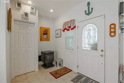 18 Pine Ln, Lakeside, OR 97449 - Photo 9