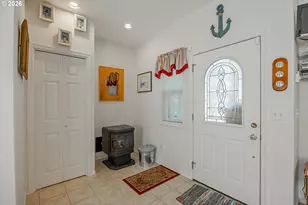 18 Pine Ln, Lakeside, OR 97449 - Photo 9