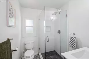 5811 SE Henderson St, Portland, OR 97206 - Photo 21