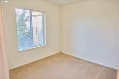 2412 NW Meadows Dr, McMinnville, OR 97128 - Photo 23