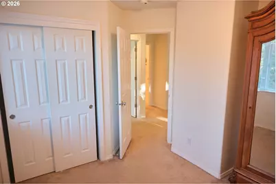 2412 NW Meadows Dr, McMinnville, OR 97128 - Photo 21