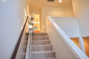 2412 NW Meadows Dr, McMinnville, OR 97128 - Photo 17