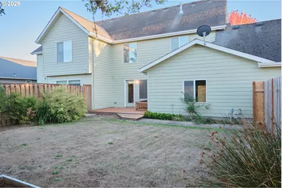 2412 NW Meadows Dr, McMinnville, OR 97128 - Photo 33