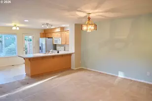 2412 NW Meadows Dr, McMinnville, OR 97128 - Photo 13