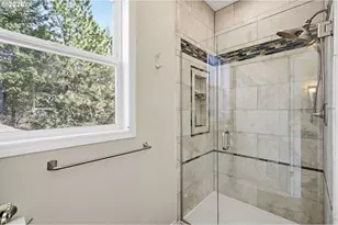 721 Brookside Dr, Eugene, OR 97405 - Photo 31