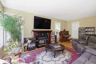721 Brookside Dr, Eugene, OR 97405 - Photo 7
