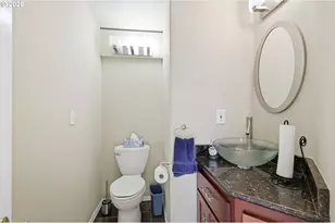 721 Brookside Dr, Eugene, OR 97405 - Photo 37