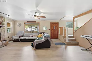 80107 Pioneer St, Tygh Valley, OR 97063 - Photo 9