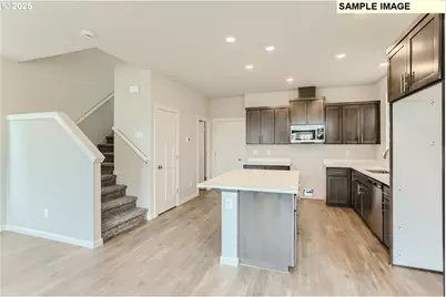 7386 SE Madrone St, Hillsboro, OR 97123 - Photo 5