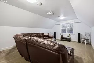 1674 Gilham Rd, Eugene, OR 97401 - Photo 41