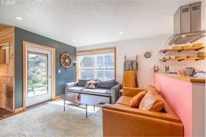 5855 Barefoot Ln, Pacific City, OR 97135 - Photo 13