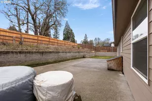 645 SE Garden Way Dr, Winston, OR 97496 - Photo 37