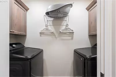 645 SE Garden Way Dr, Winston, OR 97496 - Photo 35