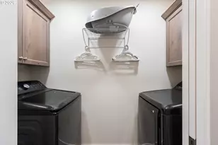 645 SE Garden Way Dr, Winston, OR 97496 - Photo 35