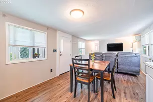 1415 S Bertelsen Rd, Eugene, OR 97402 - Photo 15