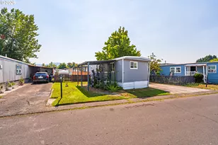 1415 S Bertelsen Rd, Eugene, OR 97402 - Photo 3