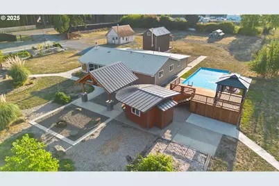 14001 S Union Mills Rd, Mulino, OR 97042 - Photo 3