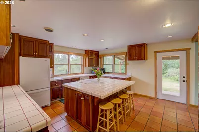 20003 Sandridge Rd, Long Beach, WA 98631 - Photo 9