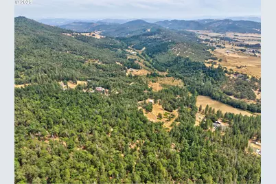 900 Mulberry Ln, Roseburg, OR 97471 - Photo 23