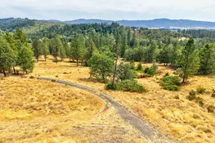 900 Mulberry Ln, Roseburg, OR 97471 - Photo 29