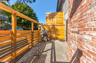 6097 SW Valley Ave, Beaverton, OR 97008 - Photo 33