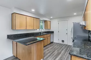 23775 S Beavercreek Rd, Beavercreek, OR 97004 - Photo 19