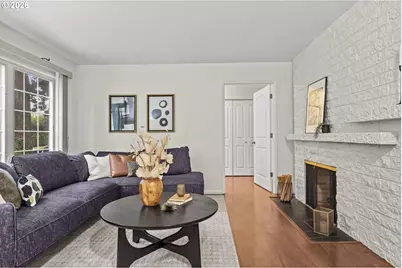 701 NE 194th Ave, Portland, OR 97230 - Photo 5