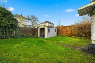 7453 N Stockton Ave, Portland, OR 97203 - Photo 29