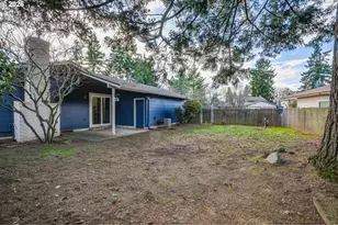 310 NE 170th Ave, Portland, OR 97230 - Photo 25