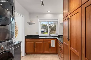 4205 SE Washington St, Milwaukie, OR 97222 - Photo 15