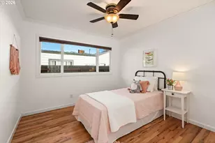 4205 SE Washington St, Milwaukie, OR 97222 - Photo 23