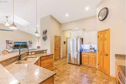 52365 NW Scofield Rd, Buxton, OR 97109 - Photo 21