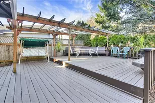 16379 NW Charlais St, Beaverton, OR 97006 - Photo 35