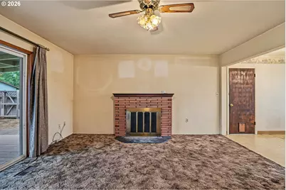 35865 Riverside Dr, Albany, OR 97321 - Photo 7