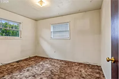 35865 Riverside Dr, Albany, OR 97321 - Photo 13